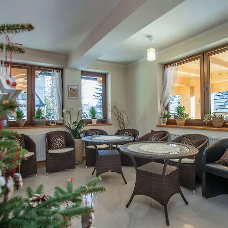 Rys Bed & Breakfast 3*