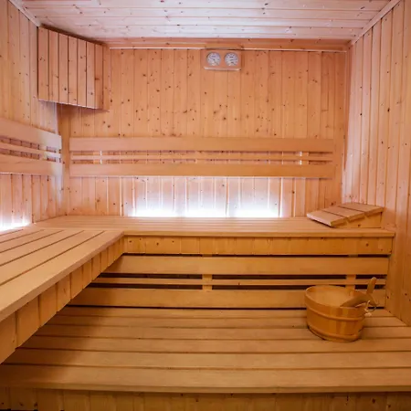 Rys Bed and Breakfast 3*